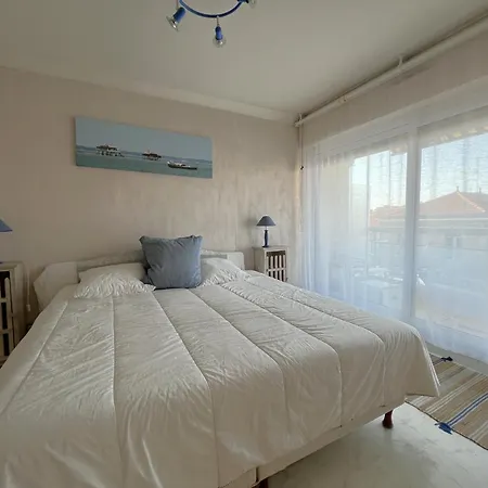 A Arcachon, Proche Plages Et Commerces, Avec Terrasse Et Parking Prive - Fr-1-474-141 Lägenhet *