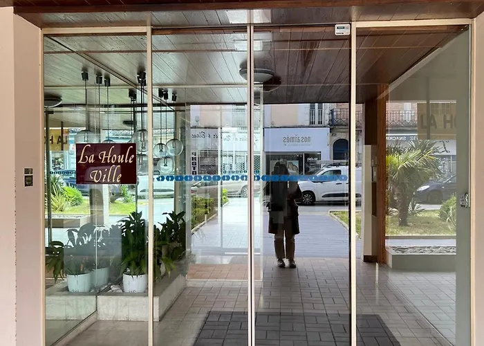 A Arcachon, Proche Plages Et Commerces, Avec Terrasse Et Parking Prive - Fr-1-474-141