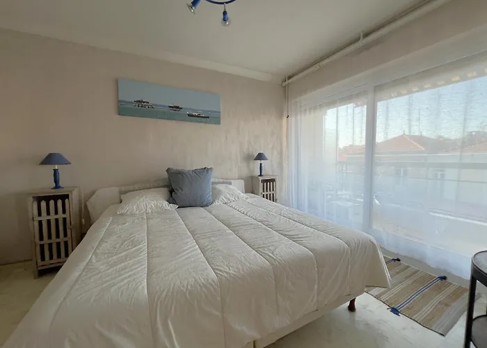 A Arcachon, Proche Plages Et Commerces, Avec Terrasse Et Parking Prive - Fr-1-474-141 アパート *